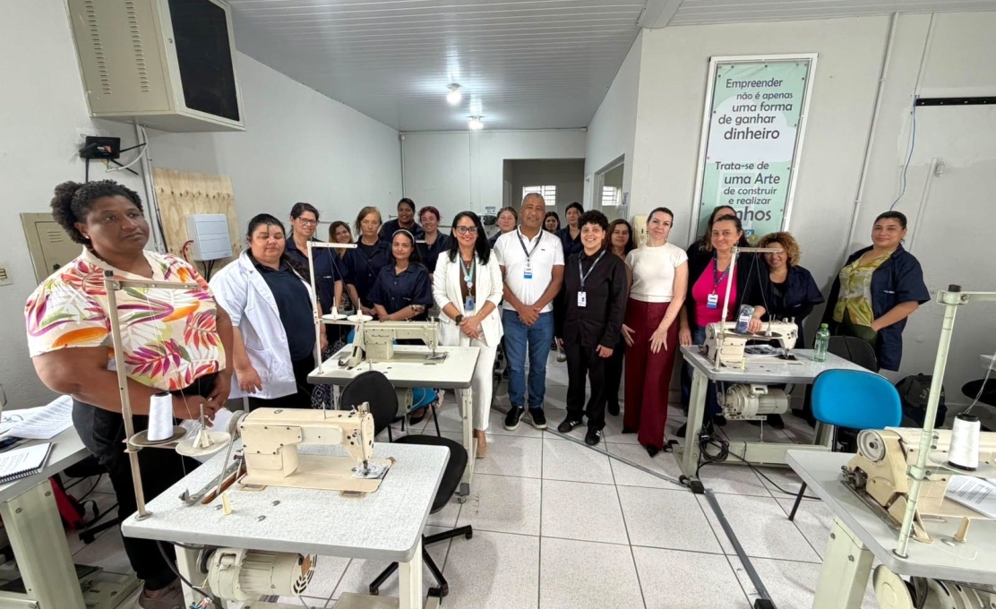 Empregos para mulheres: Quatro Barras inicia Curso de Costura Industrial  
