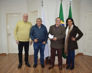 governo-e-desenvolvimento-economico-selo-sala-do-empreendedor-1.jpeg
