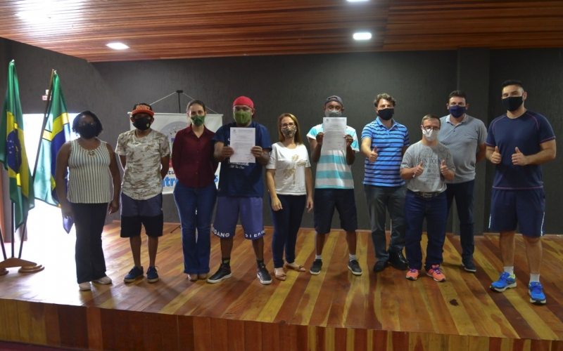 Escola Especial terá quadra coberta adaptada