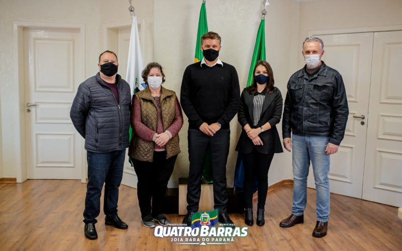 Quatro Barras avança em políticas públicas direcionadas à causa animal