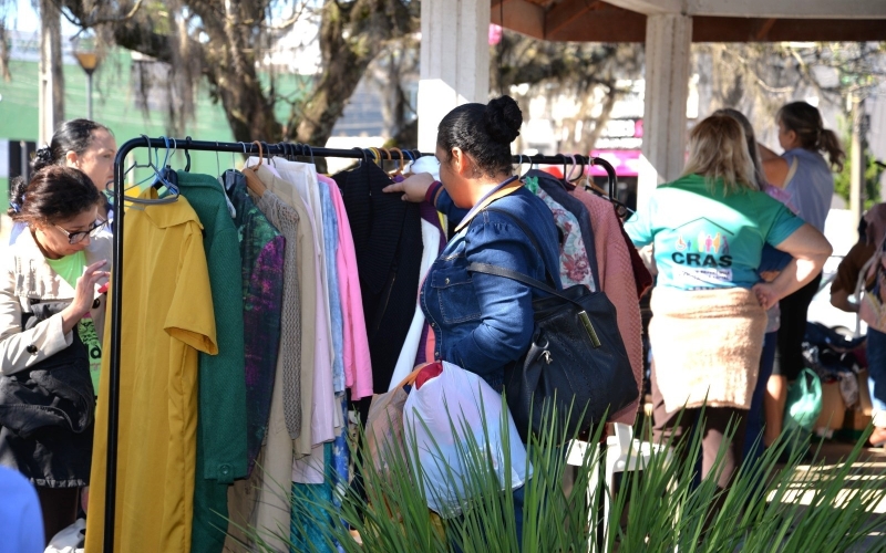 Solidariedade: Quatro Barras lança Campanha do Agasalho 2025