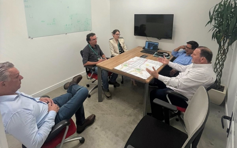 Em reunião na Arteris, prefeito Tolardo retoma projeto das alças de acesso à Borda do Campo