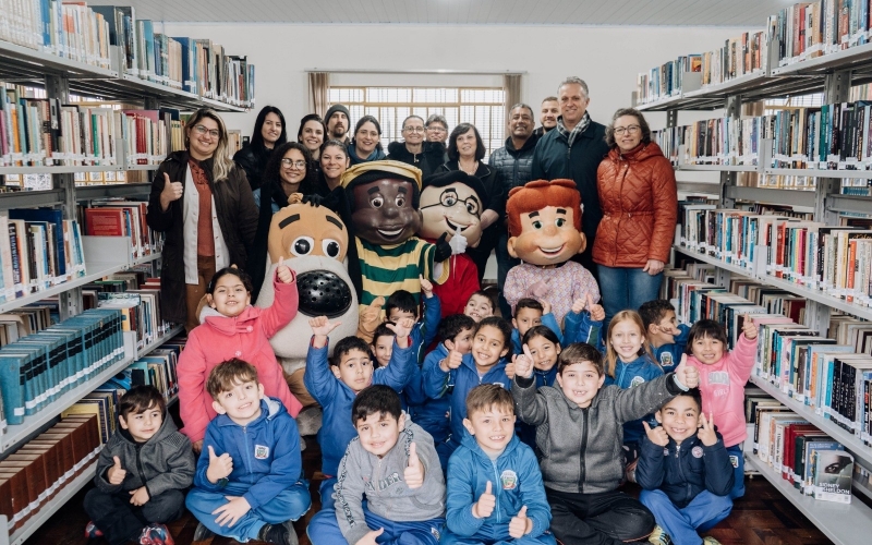 Biblioteca Princesa Isabel completa 50 anos de fundação e reinaugura instalações revitalizadas