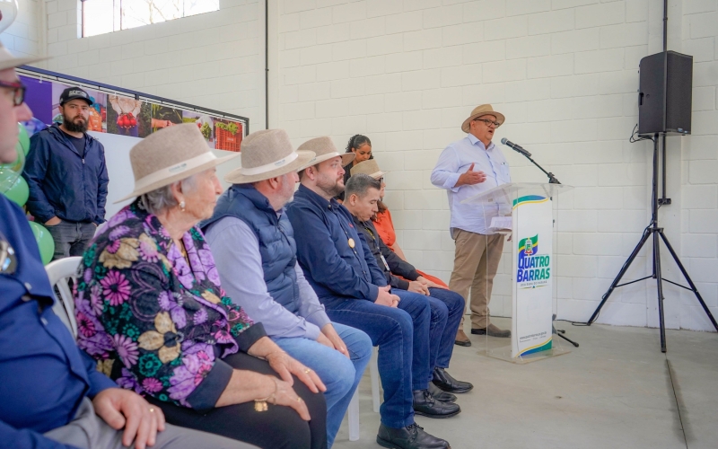 Cooperativa Agropecuária inaugura novo barracão com câmara fria