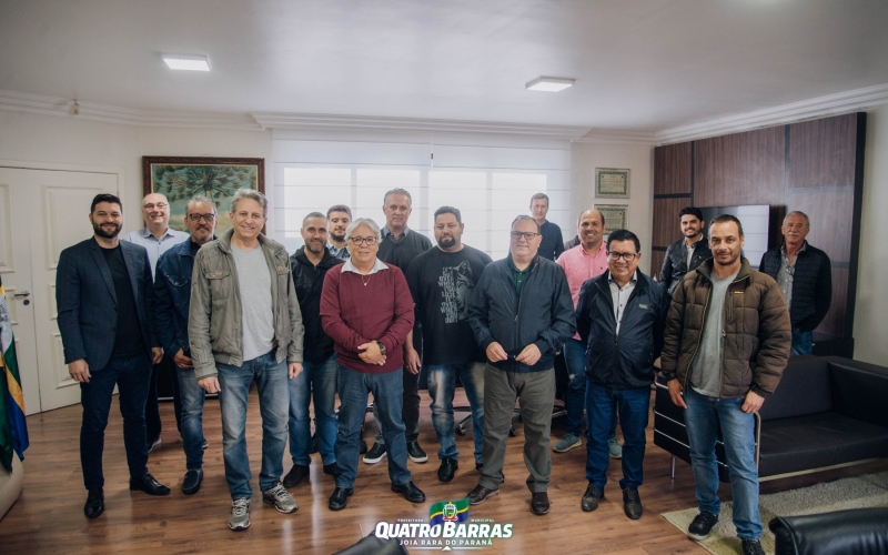 Prefeito Tolardo autoriza obras na ordem de R$ 12 milhões