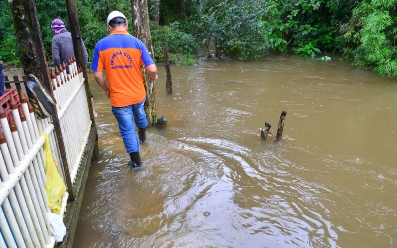 Prefeitura Mobiliza equipes para o atendimento emergencial a residências alagadas na Região Rural