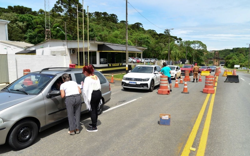 CONSELHO MUNICIPAL DE POLÍTICAS PÚBLICAS SOBRE DROGRAS (COMUD) REALIZOU BLITZ EDUCATIVA NO SÁBADO (21)