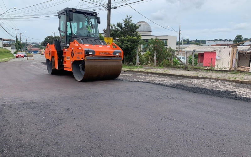 Obras de pavimentação chegam à Avenida 25 de Janeiro 
