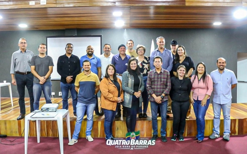 Ônibus itinerante traz oportunidades de emprego a Quatro Barras nos dias 7 e 8 de fevereiro