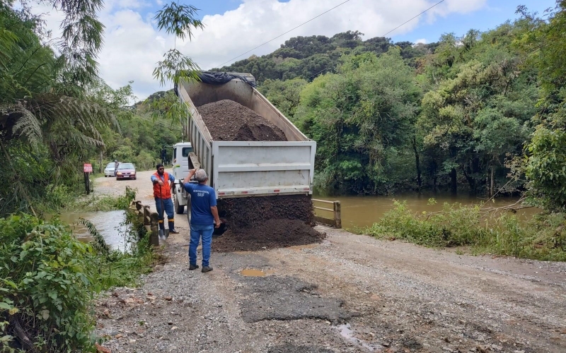 Atendimentos às vítimas das enchentes tiveram continuidade nesta quinta-feira