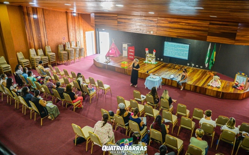 Segunda formação continuada de educadores destaca o tema Inclusão