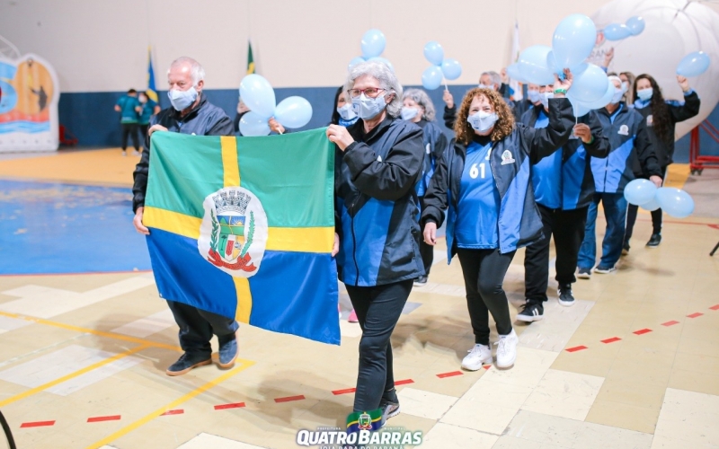 Animação e disposição marcam participação de Quatro Barras nos Jogos da Integração do Idoso