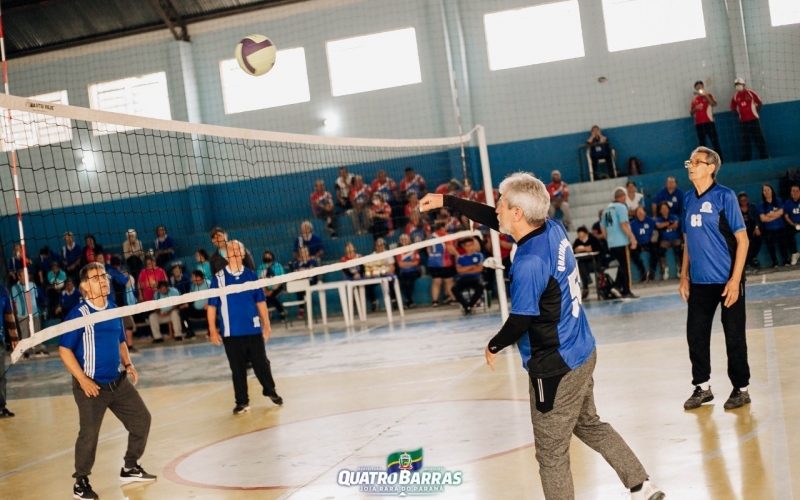Quatro Barras sediou Jogos Metropolitanos da Melhor Idade