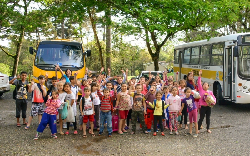 Dia das Crianças é festejado com gincanas e atividades recreativas
