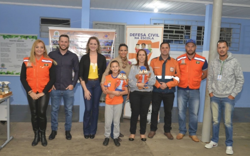 Defesa Civil e Meio Ambiente lançam Projeto Ensinar para Proteger na Escola João Curupaná
