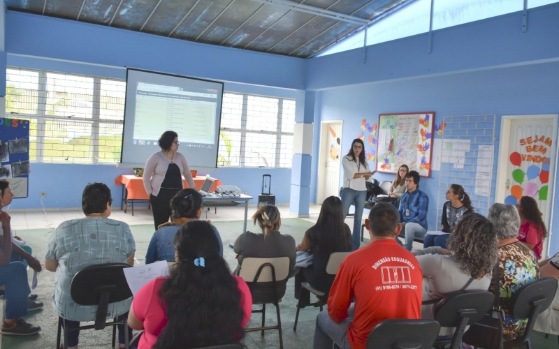 Escola de Educação Especial recebe Programa Justiça no Bairro