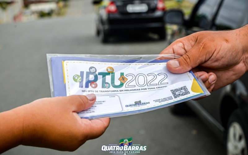 Prefeitura de Quatro Barras inicia entrega de carnês do IPTU 2022
