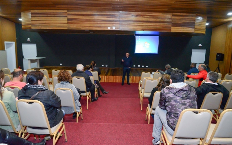 Quatro Barras realiza audiência para discussão da LOA 2019