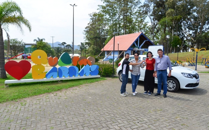 QUATRO BARRAS ADQUIRE MAIS UM VEÍCULO PARA O  CONSELHO TUTELAR