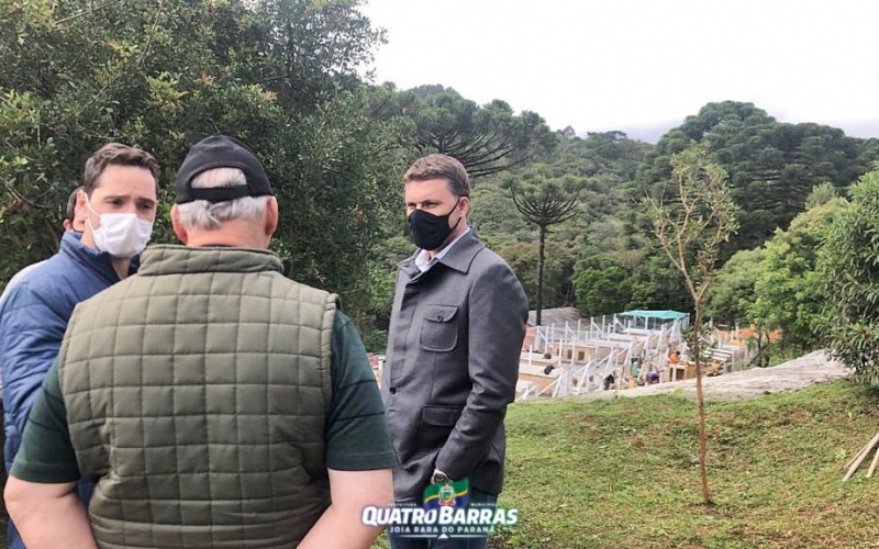 Abrigo de animais em Quatro Barras contabiliza uma série de visitas de órgãos fiscalizadores no primeiro semestre